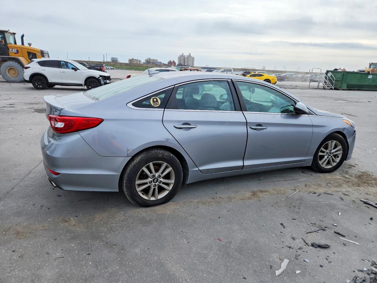 2015 HYUNDAI SONATA SE photo 3