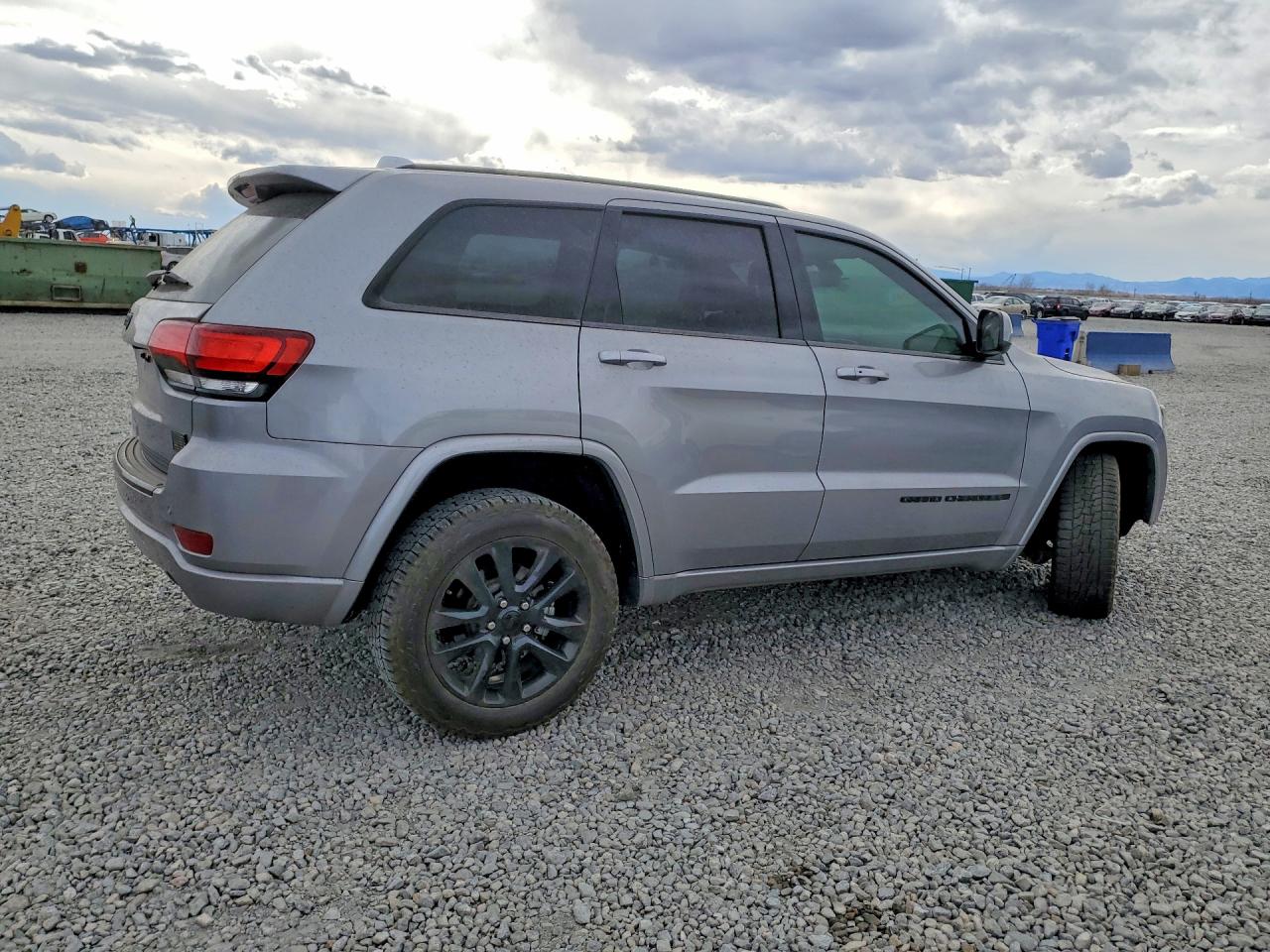 2018 JEEP GRAND CHEROKEE LAREDO photo 7