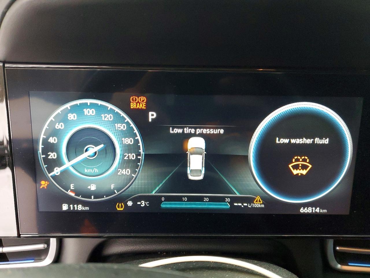 2023 HYUNDAI ELANTRA SEL photo 17