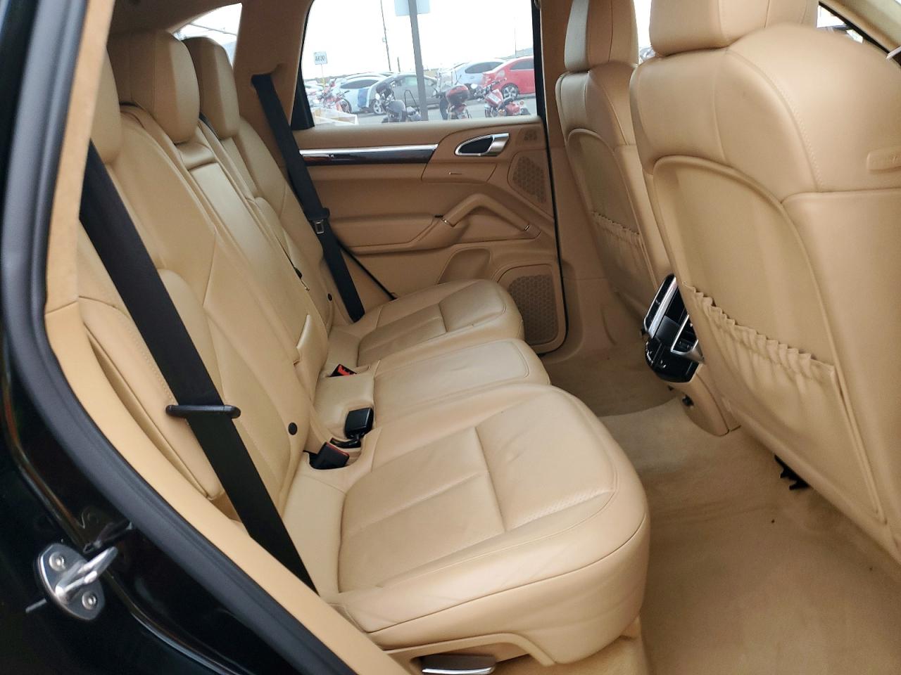 2011 PORSCHE CAYENNE TURBO photo 11