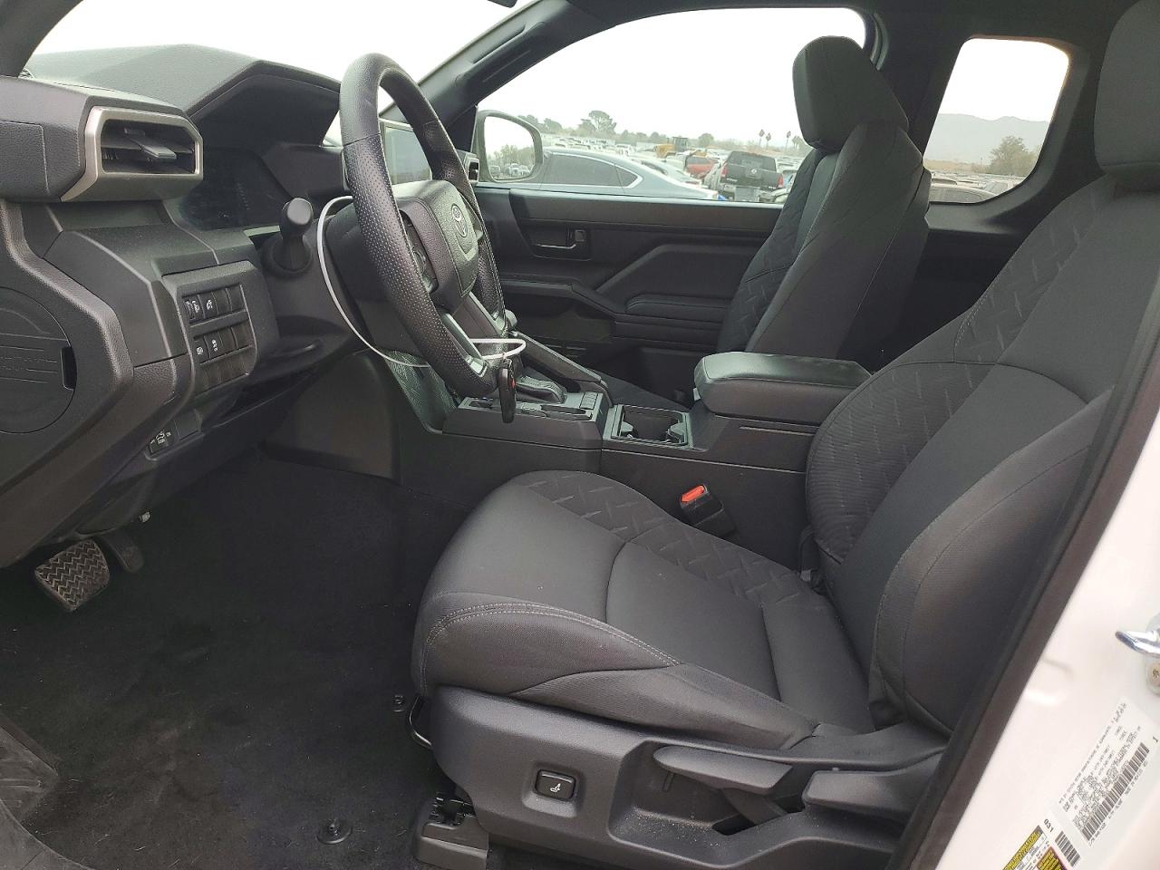 2025 TOYOTA TACOMA XTRACAB photo 19