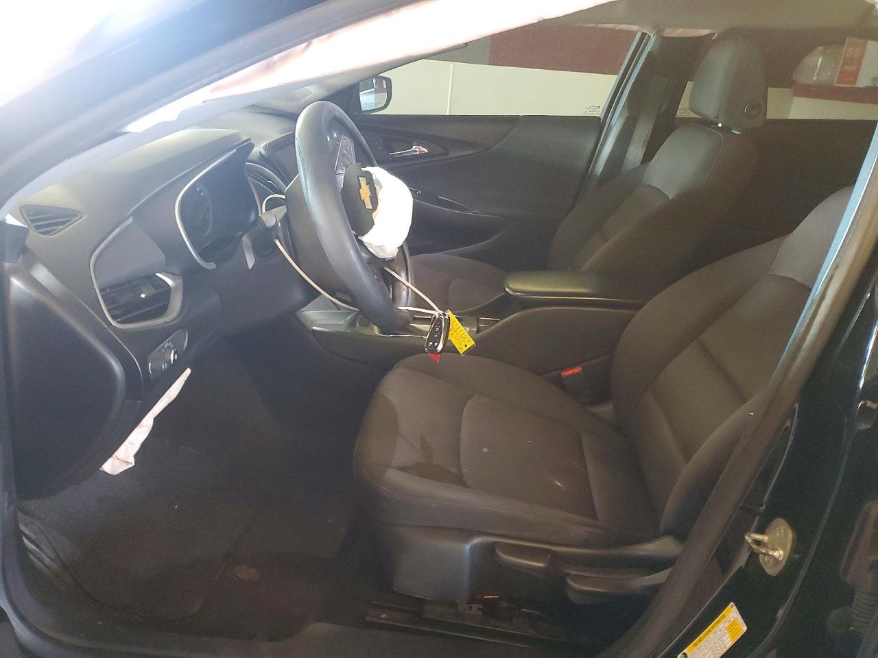2018 CHEVROLET MALIBU LS photo 19