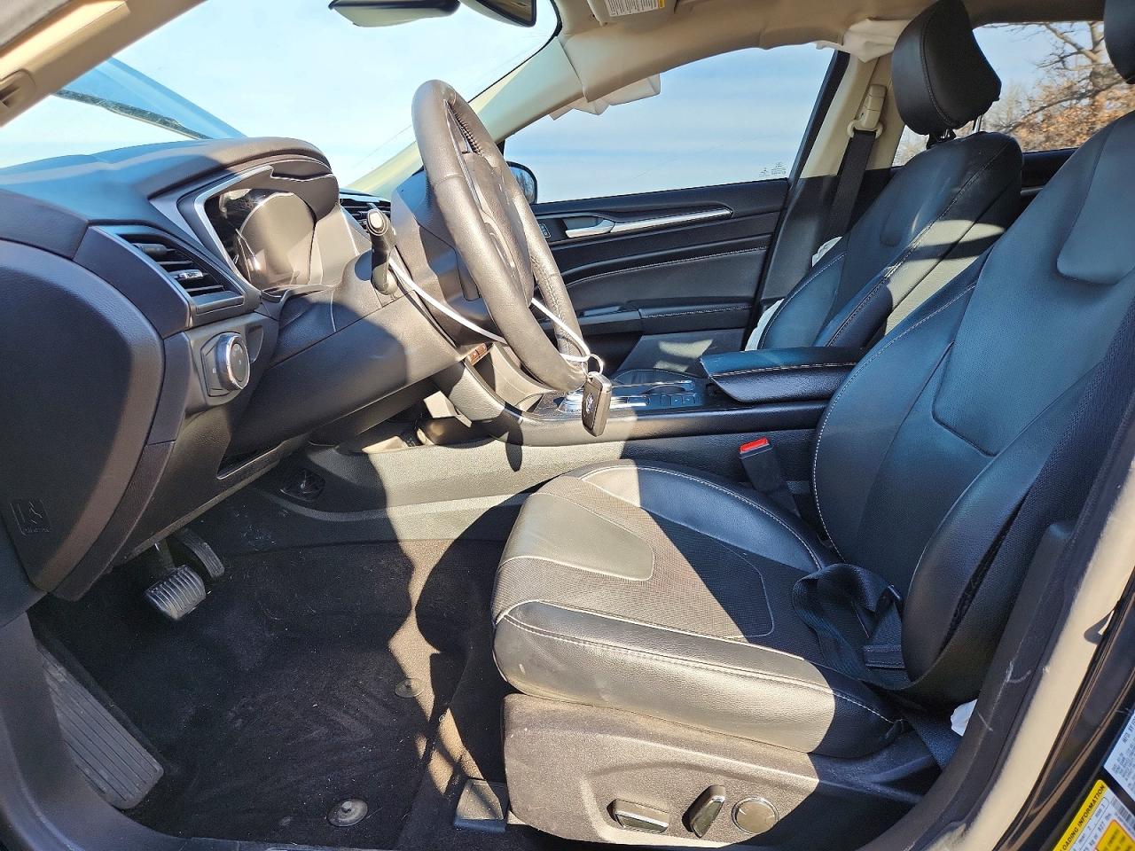 2020 FORD FUSION TITANIUM photo 13