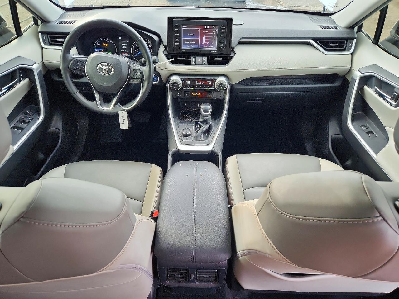 2022 TOYOTA RAV4 XLE PREMIUM photo 15
