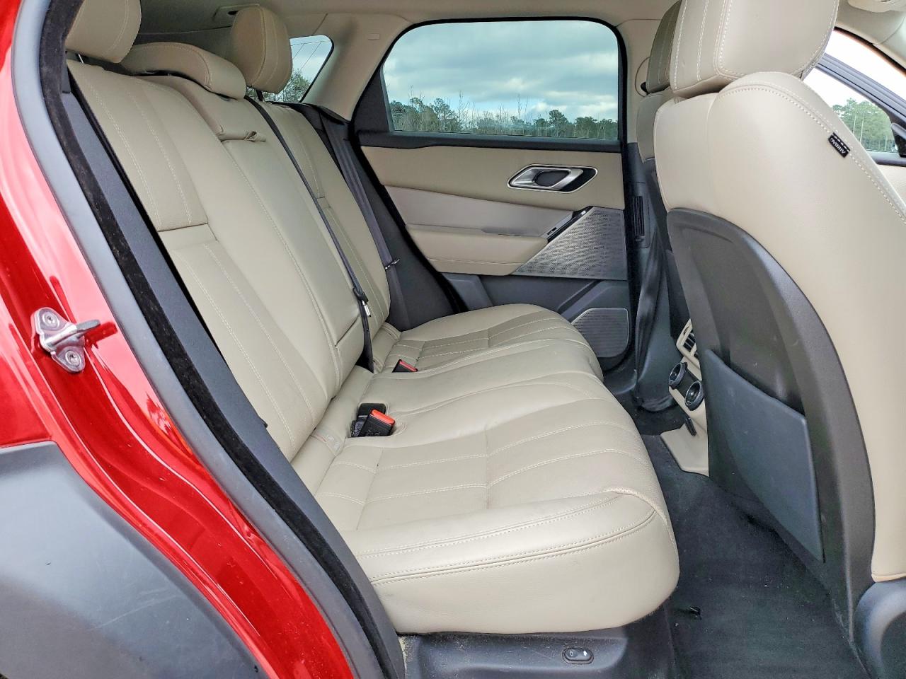 2019 LAND ROVER RANGE ROVER VELAR S photo 11