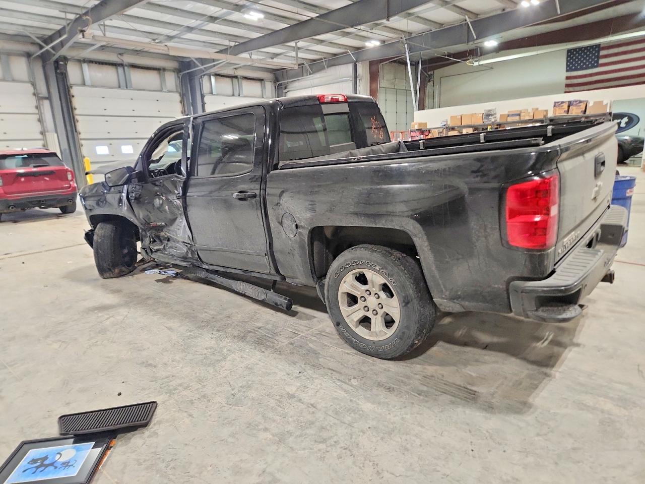 2015 CHEVROLET SILVERADO K1500 LTZ photo 2