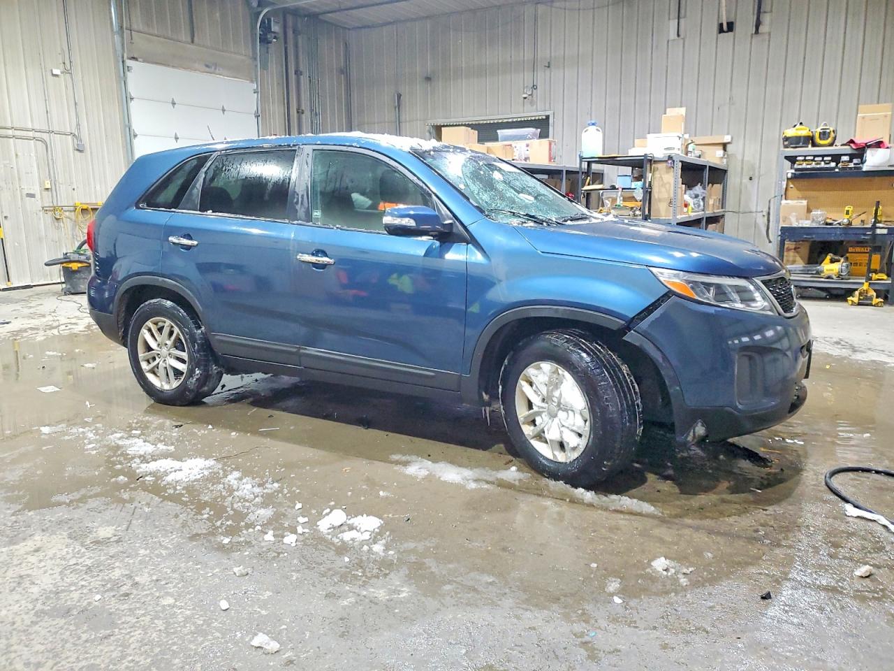 2014 KIA SORENTO LX photo 7