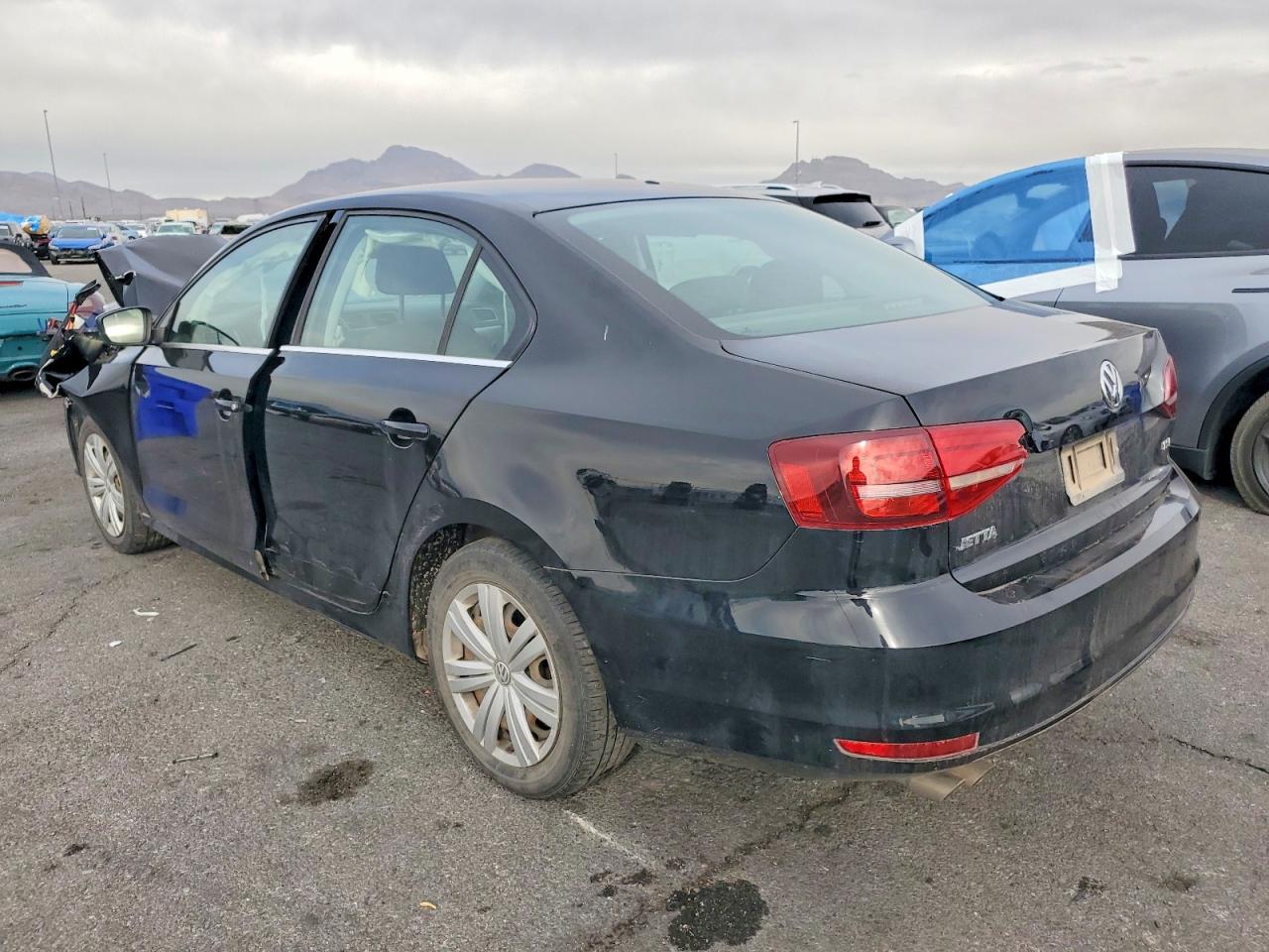 2017 VOLKSWAGEN JETTA S photo 2