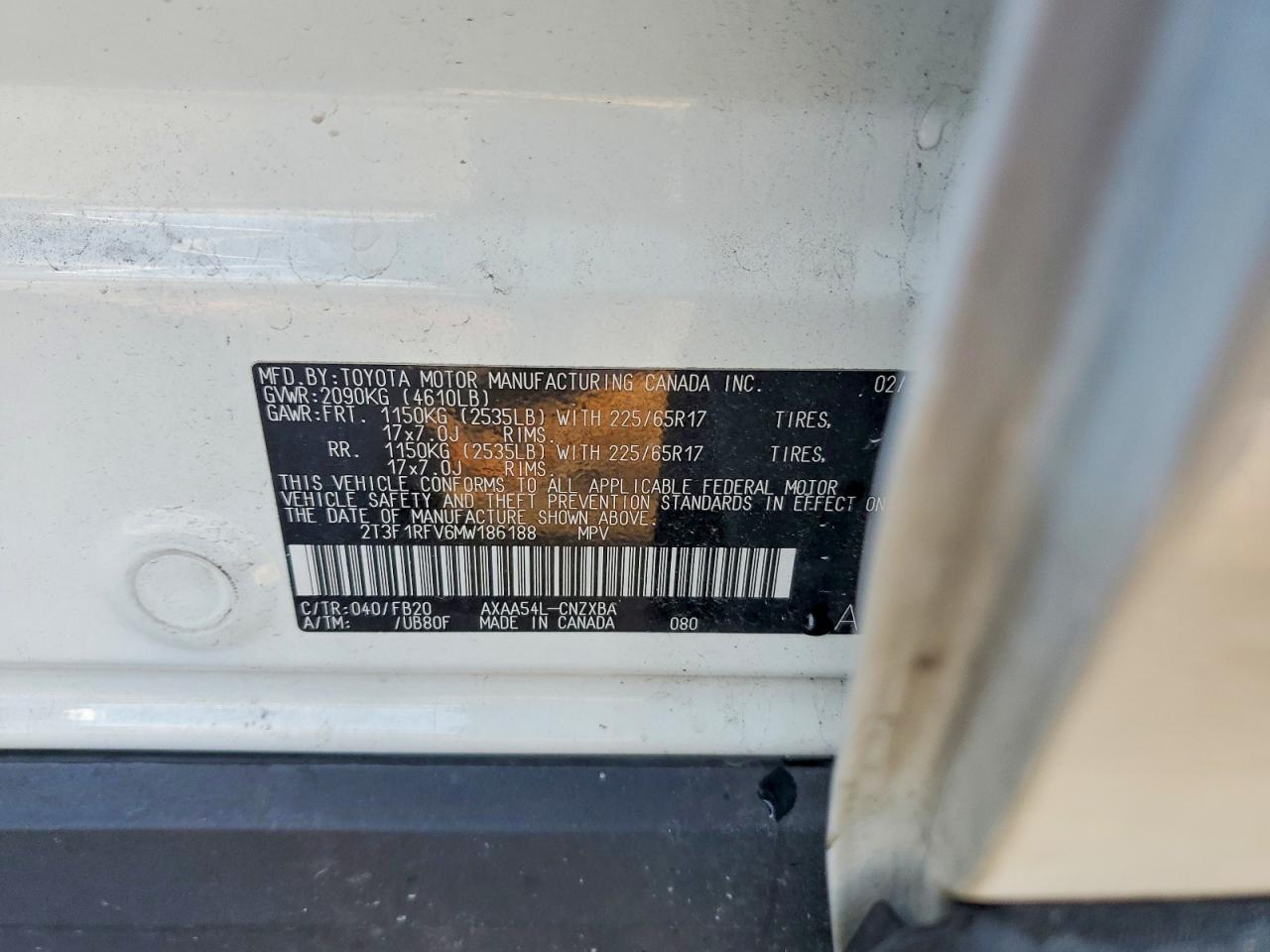 2021 TOYOTA RAV4 LE photo 34