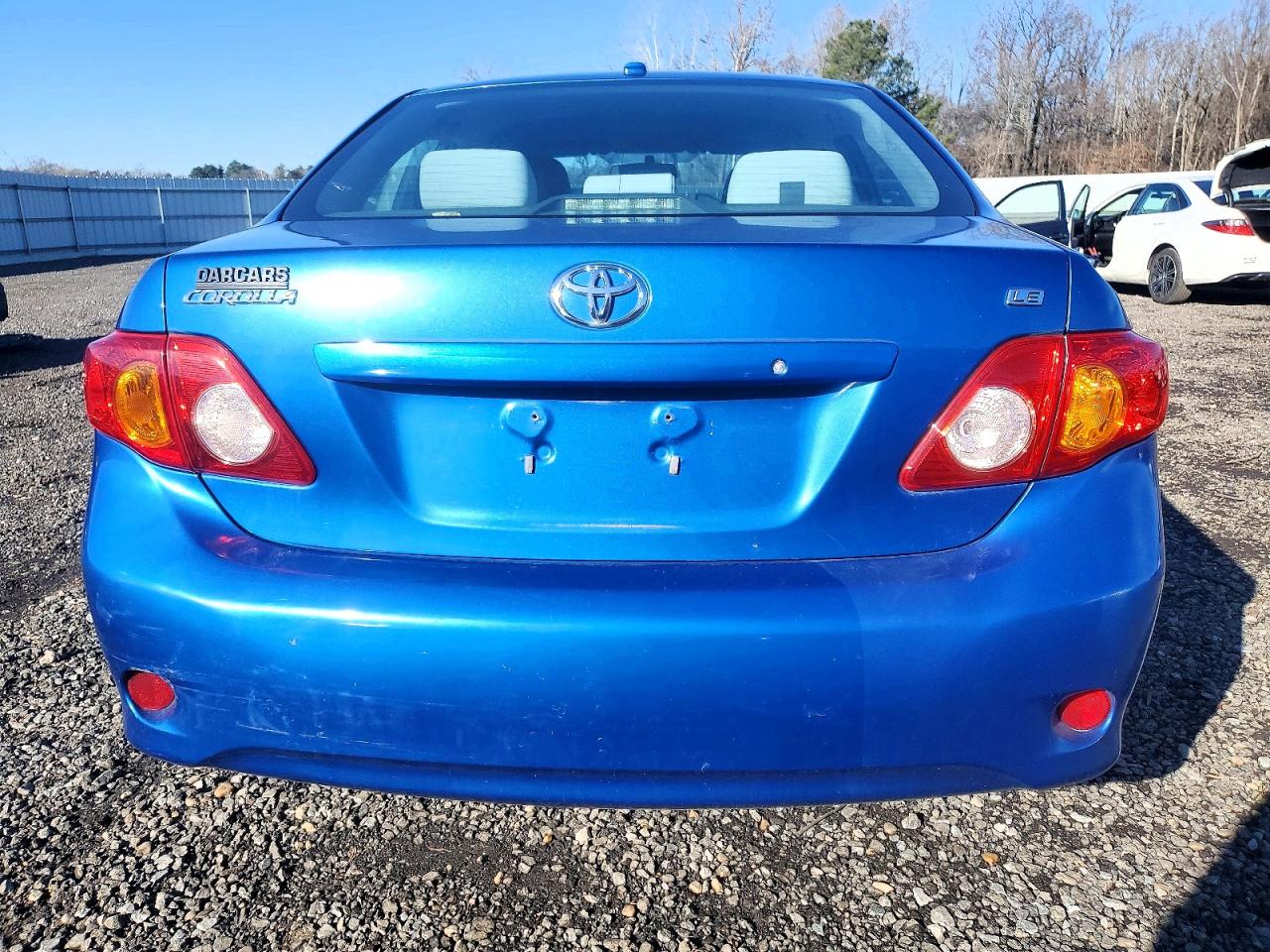 2010 TOYOTA COROLLA BASE photo 6