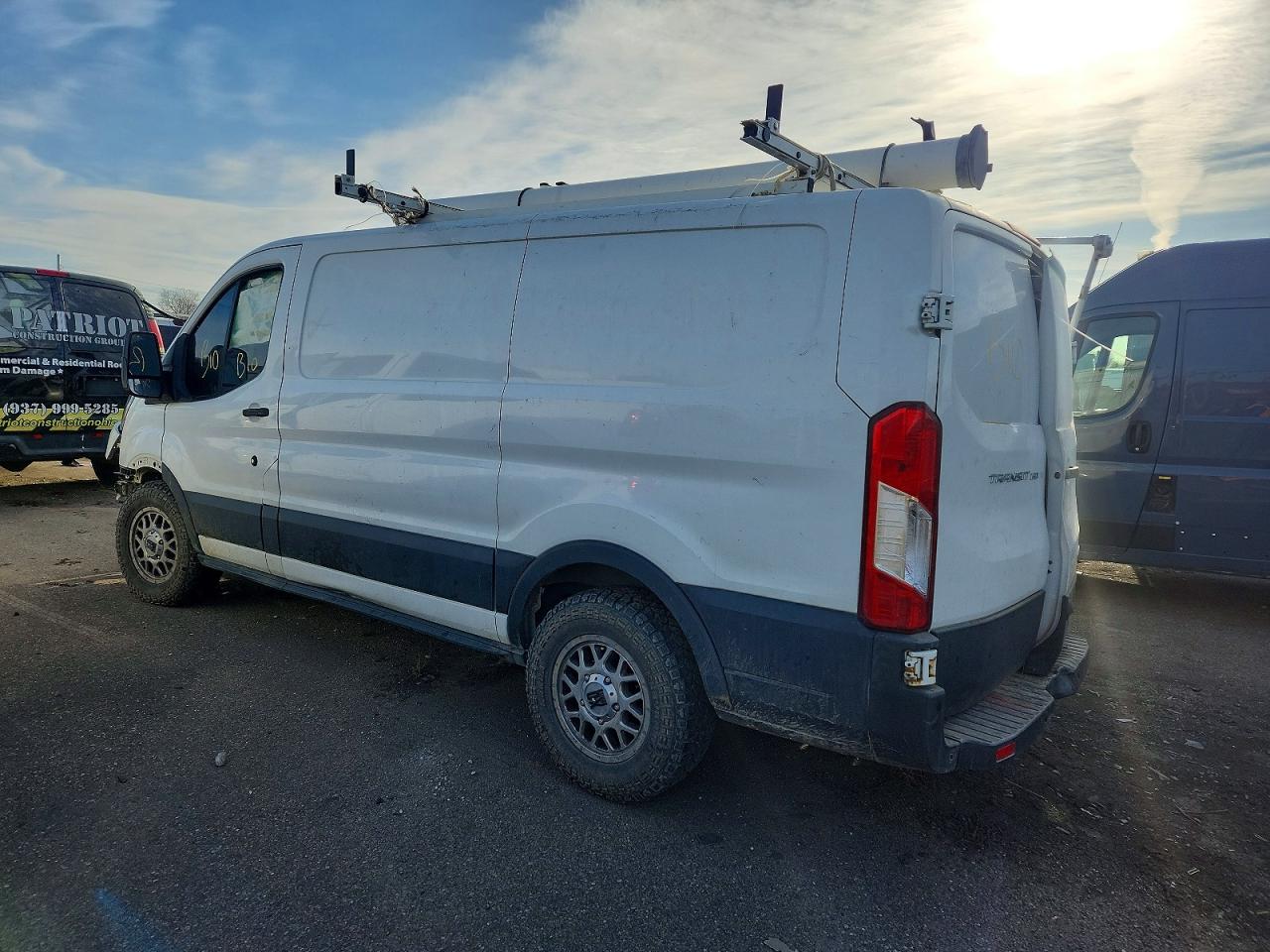 2018 FORD TRANSIT 150 UTILITY / SERVICE VAN photo 2
