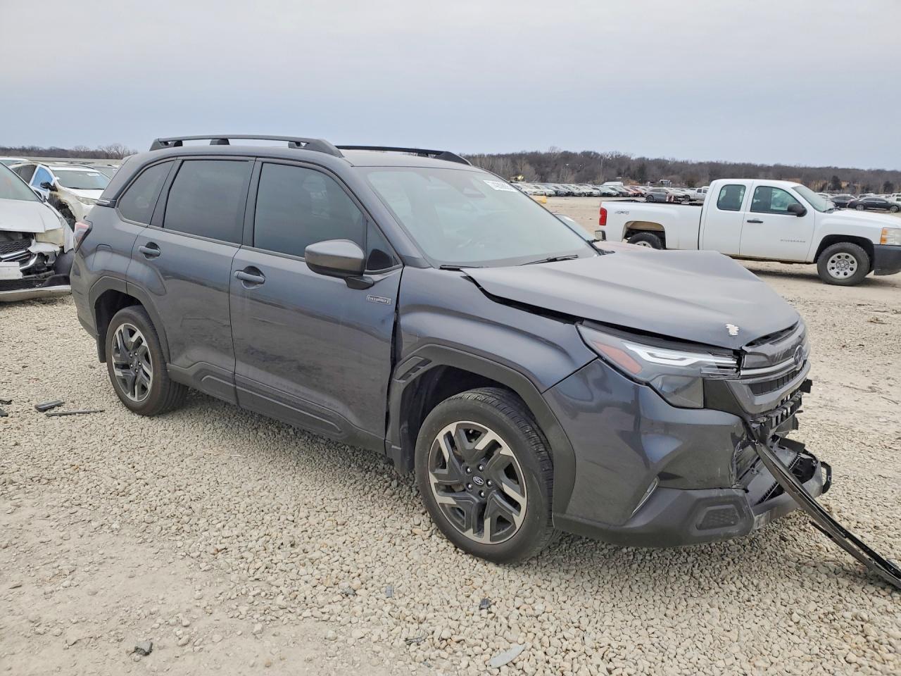 2025 SUBARU FORESTER PREMIUM photo 4
