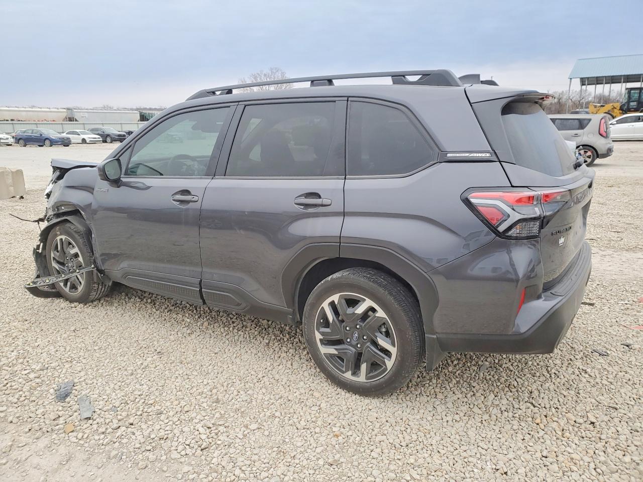 2025 SUBARU FORESTER PREMIUM photo 2