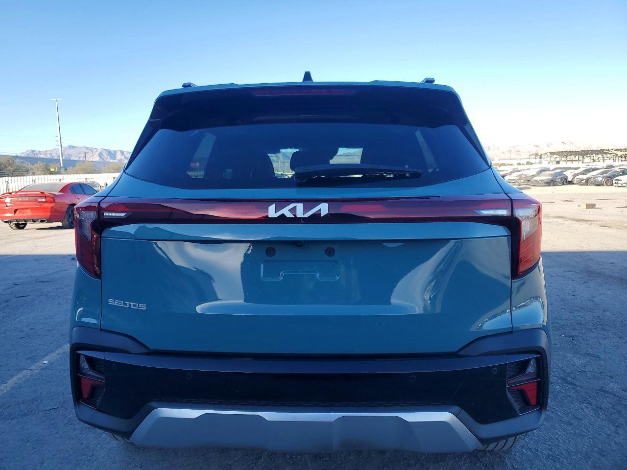 2025 KIA SELTOS EX photo 6