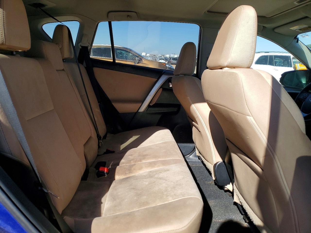 2014 TOYOTA RAV4 XLE photo 21