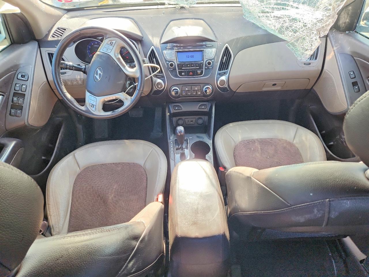 2013 HYUNDAI TUCSON GLS photo 8