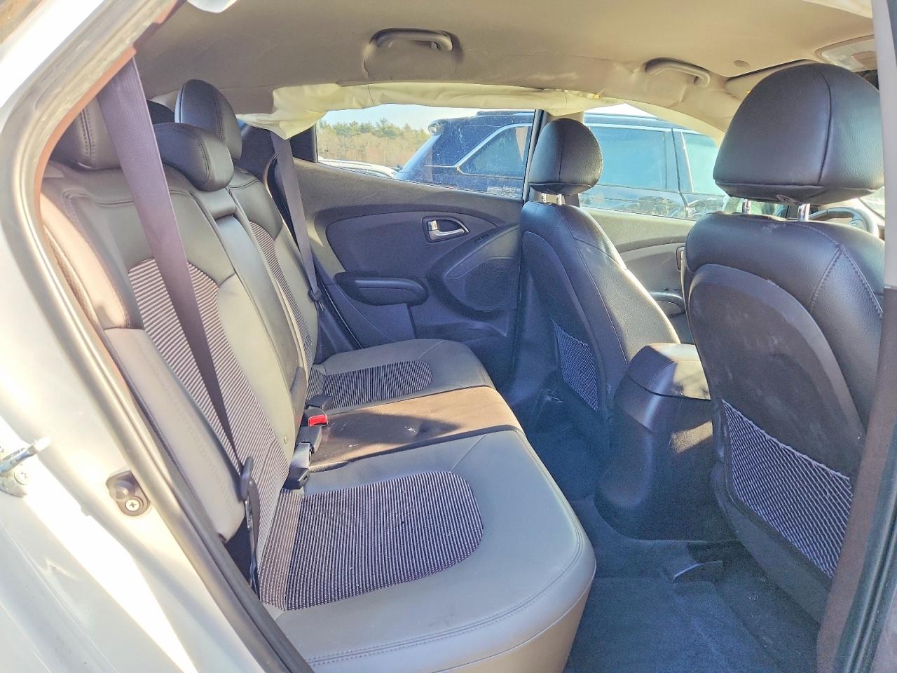 2013 HYUNDAI TUCSON GLS photo 10