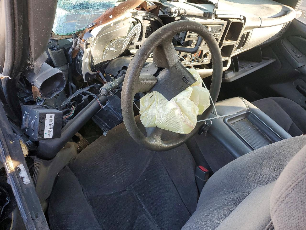 2006 GMC NEW SIERRA C1500 photo 22