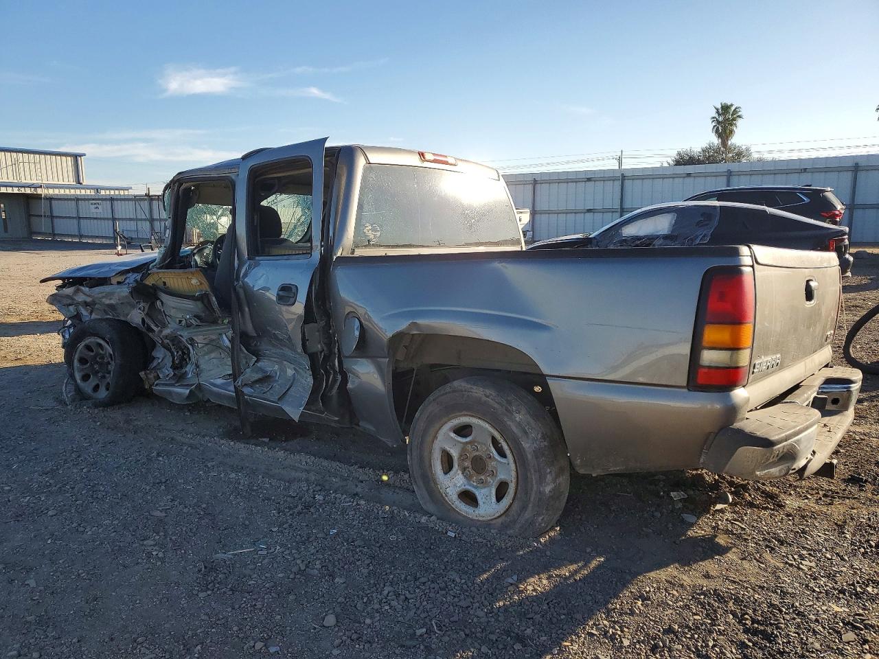 2006 GMC NEW SIERRA C1500 photo 4