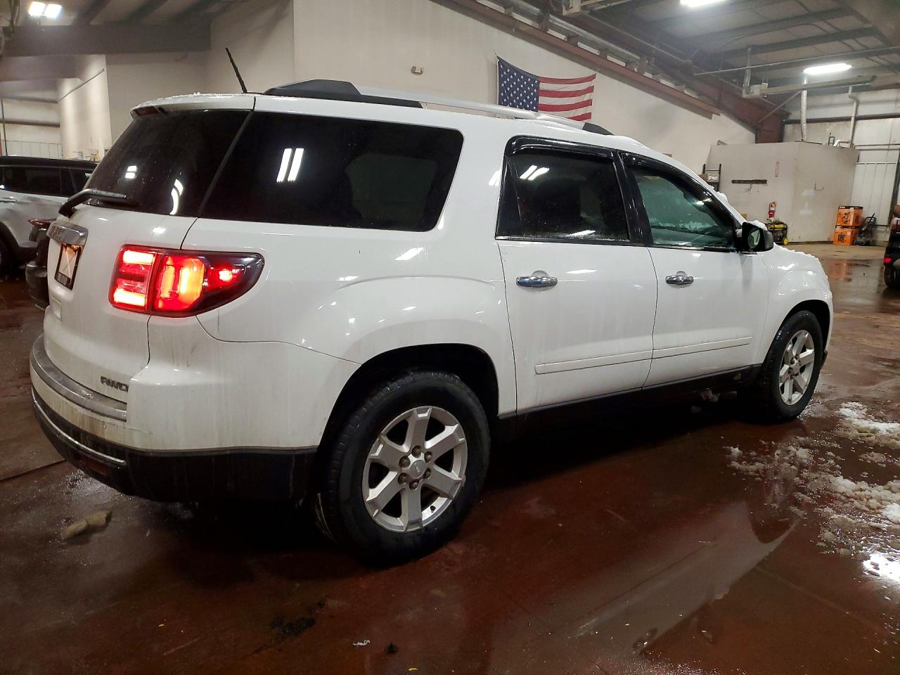 2016 GMC ACADIA SLE photo 7