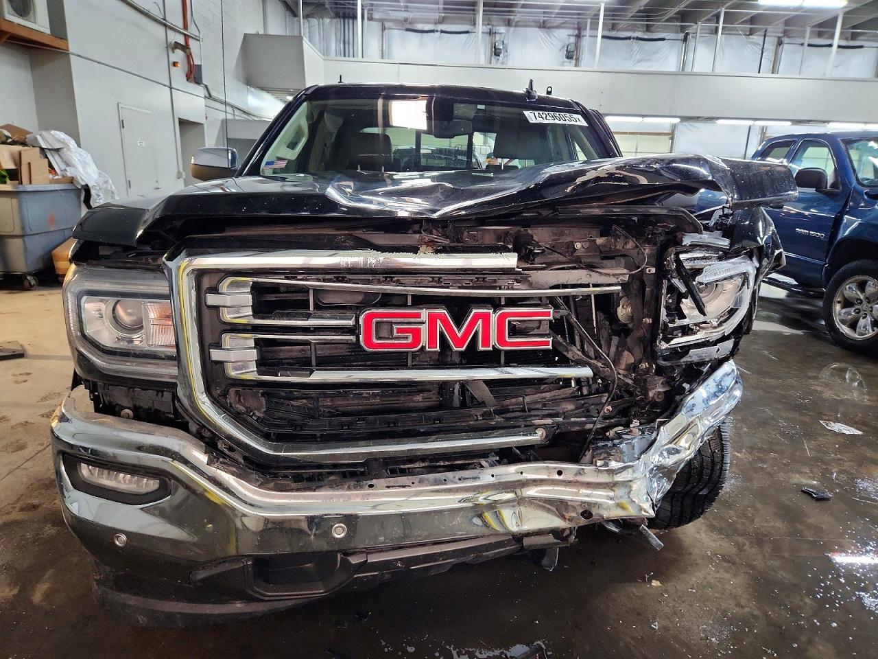2017 GMC SIERRA C1500 SLT photo 9