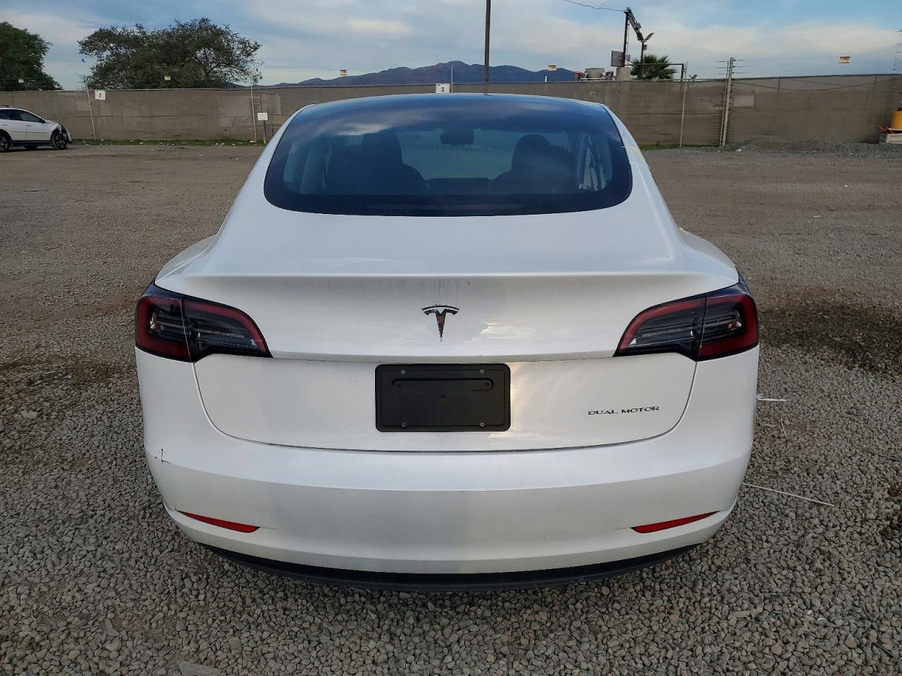 2023 TESLA MODEL 3 photo 6