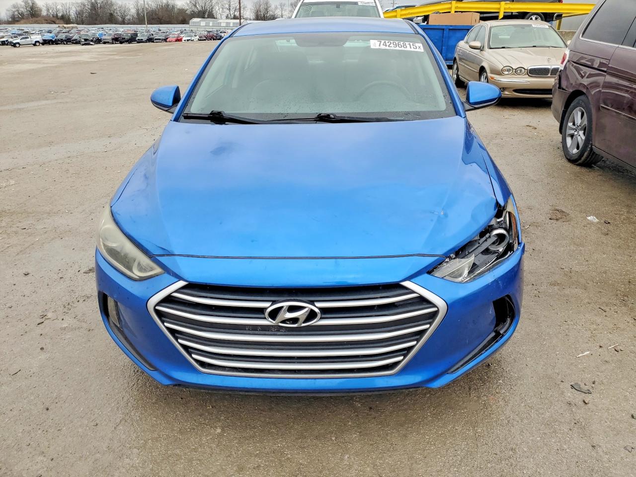 2017 HYUNDAI ELANTRA SE photo 13