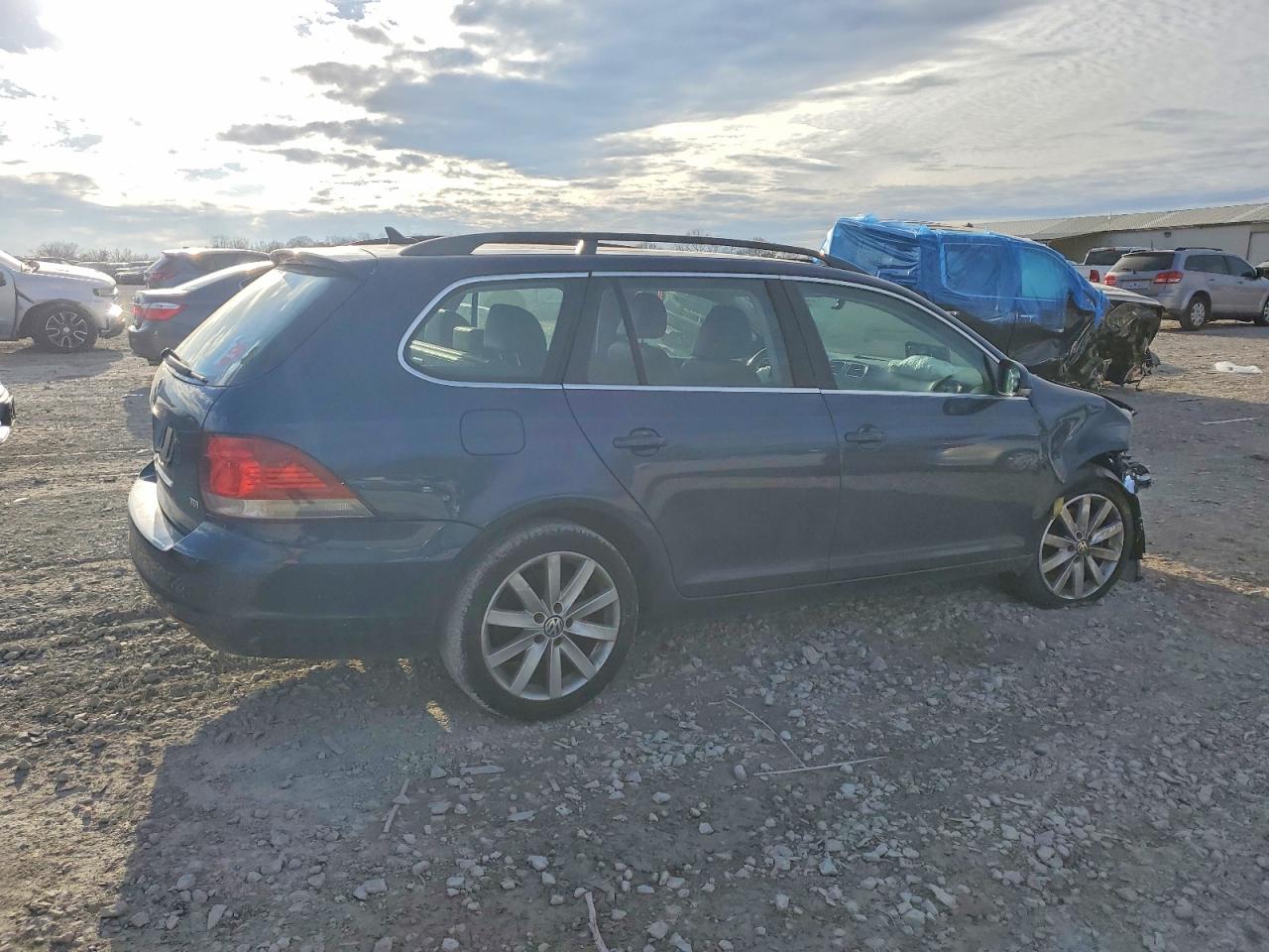 2012 VOLKSWAGEN JETTA TDI photo 3