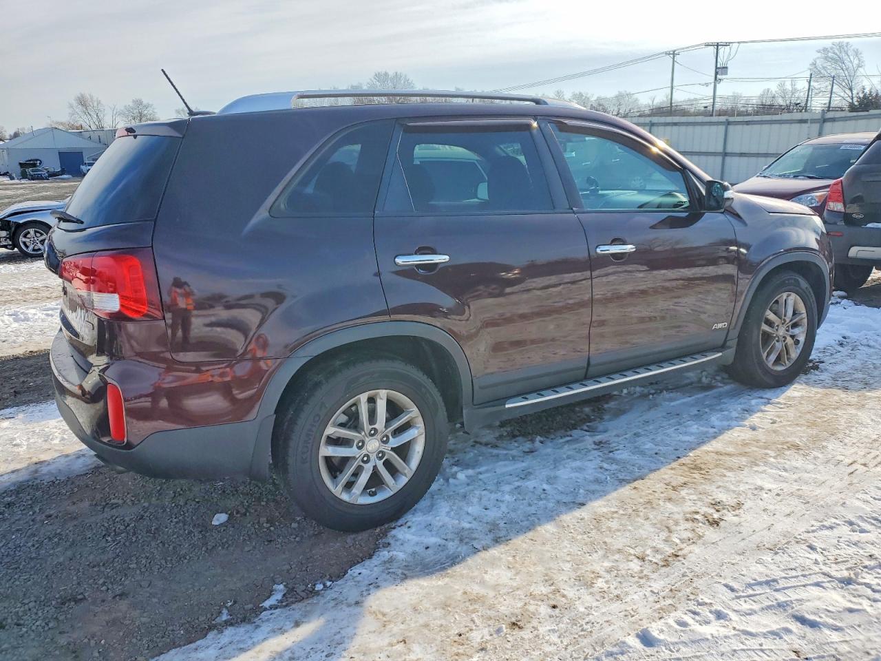 2015 KIA SORENTO LX photo 3