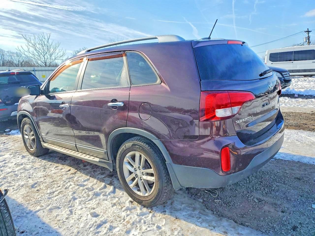 2015 KIA SORENTO LX photo 2
