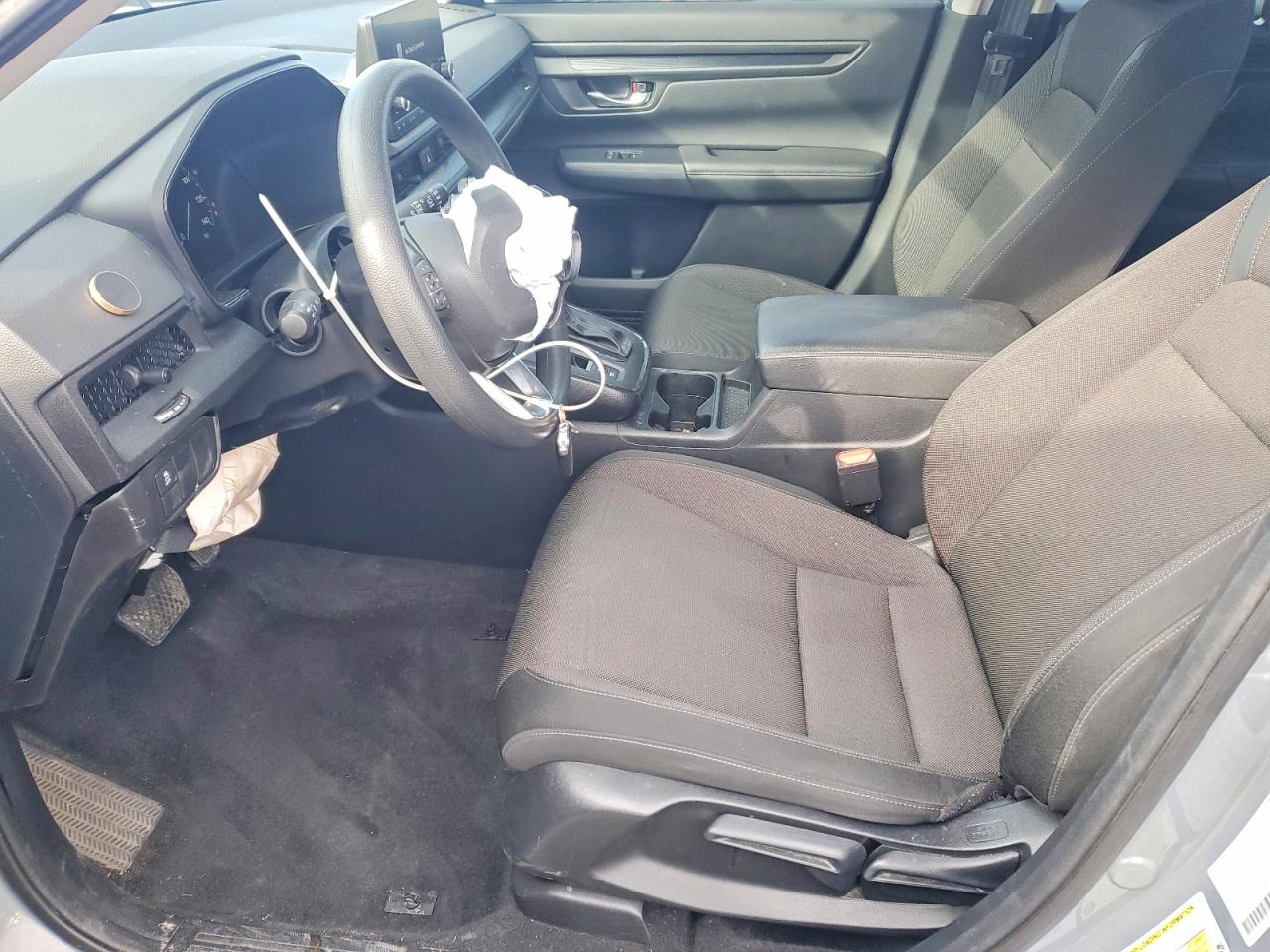 2024 HONDA CR-V LX photo 13