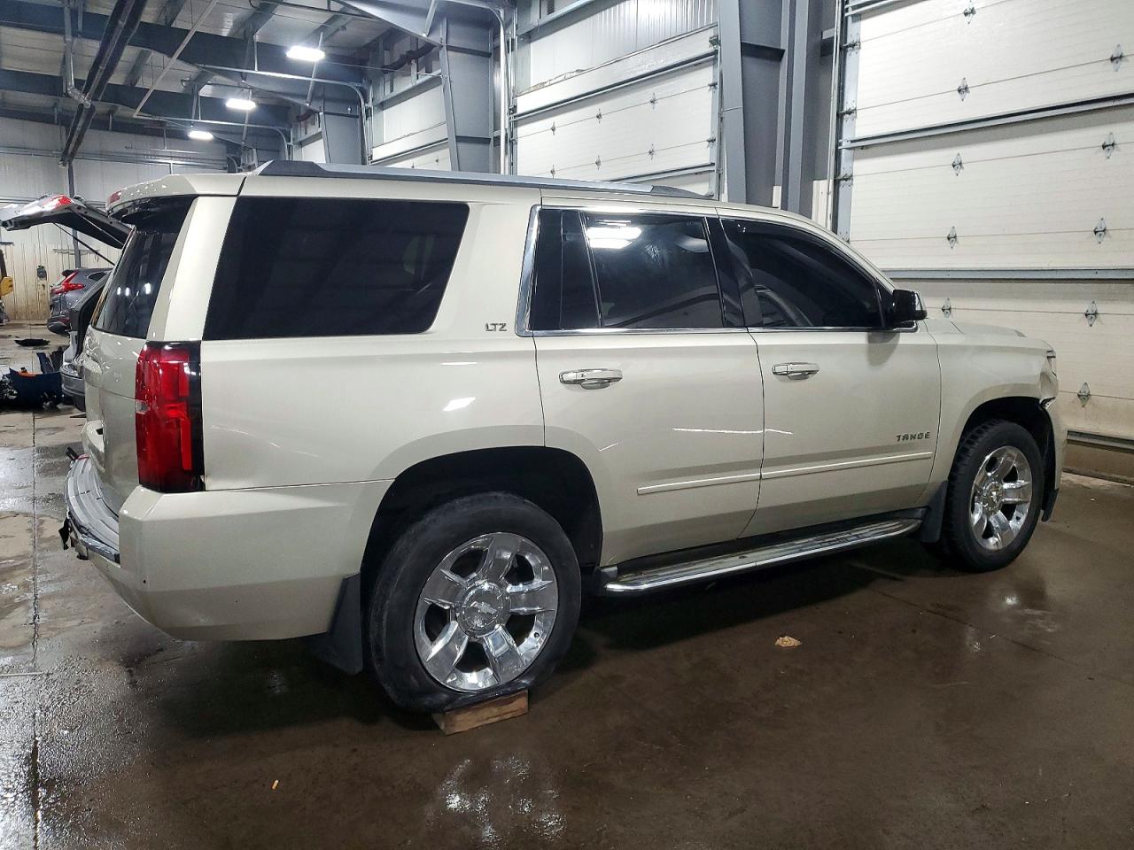 2015 CHEVROLET TAHOE K1500 LTZ photo 9