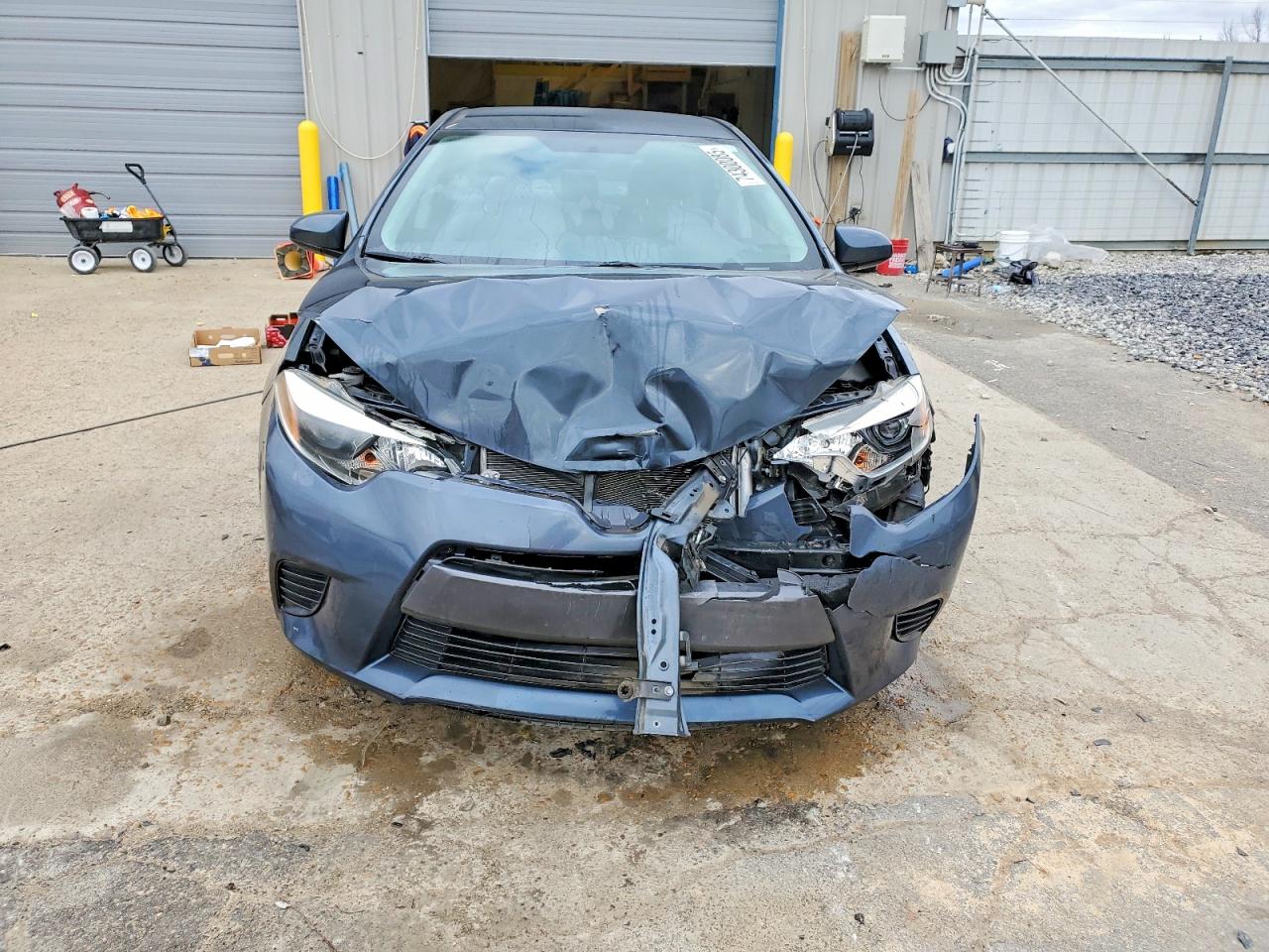 2016 TOYOTA COROLLA LE photo 13
