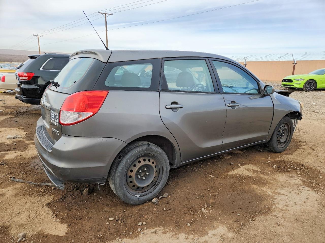 2004 TOYOTA COROLLA MATRIX XR photo 3