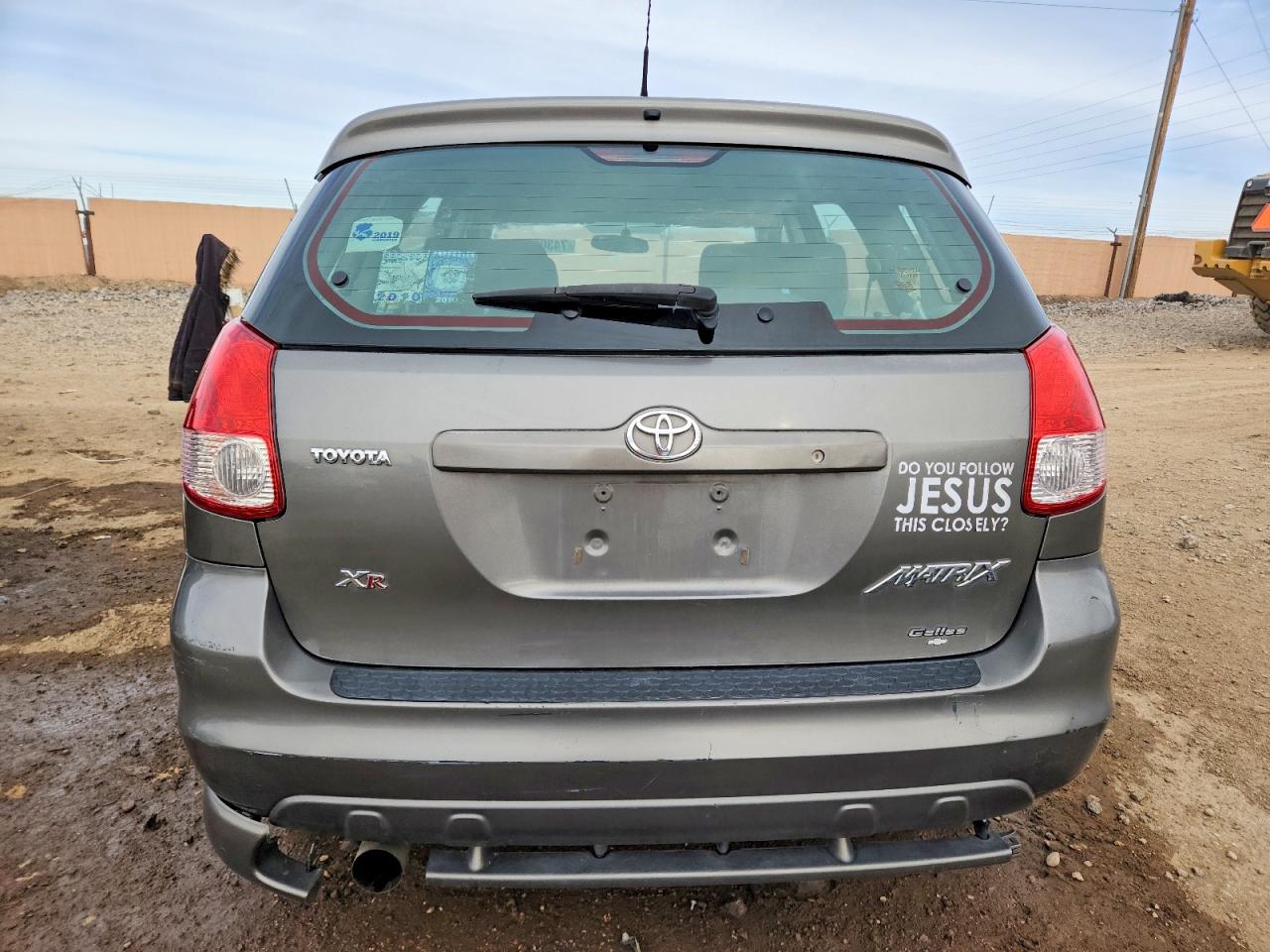 2004 TOYOTA COROLLA MATRIX XR photo 6