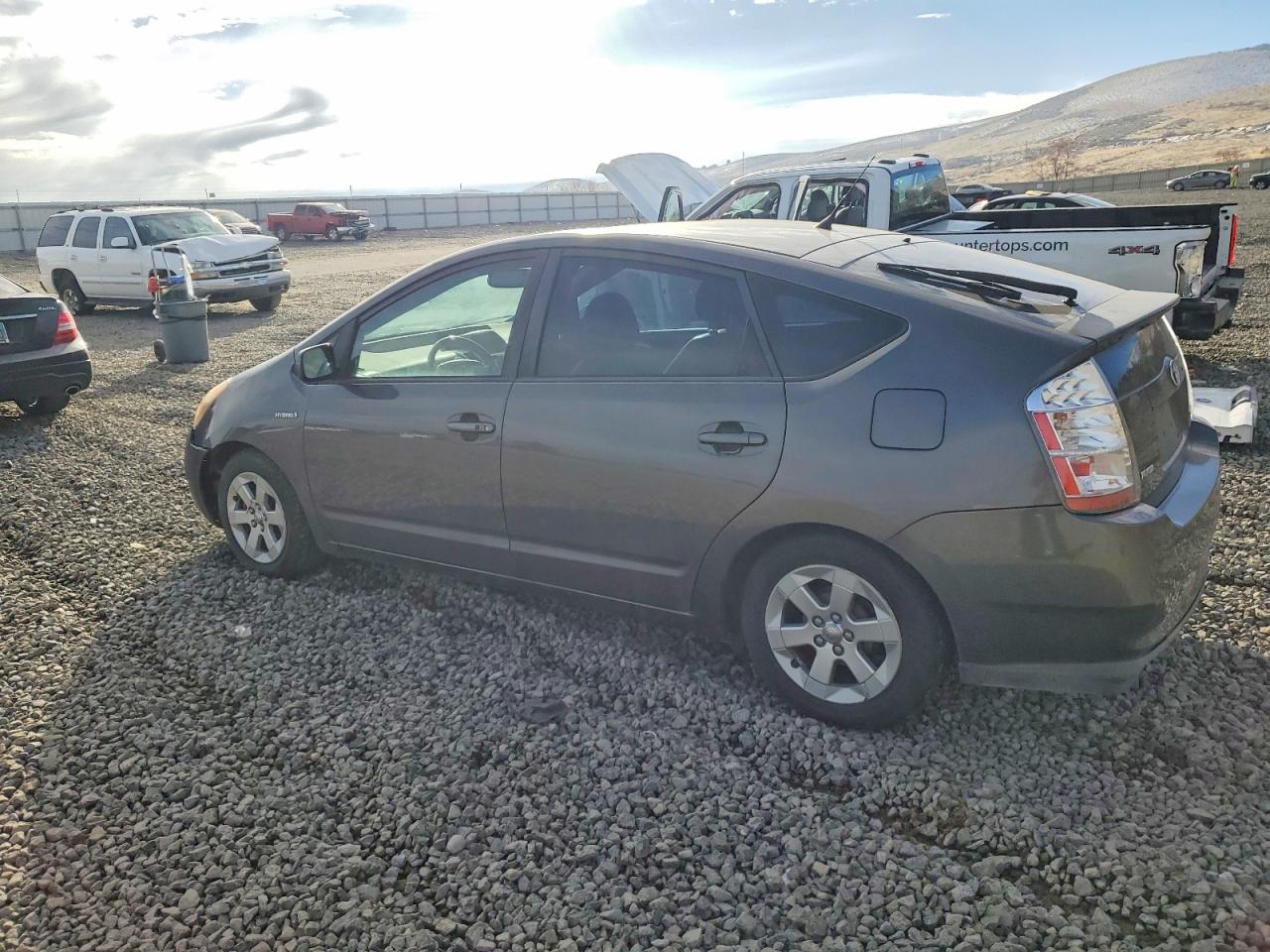 2007 TOYOTA PRIUS photo 2