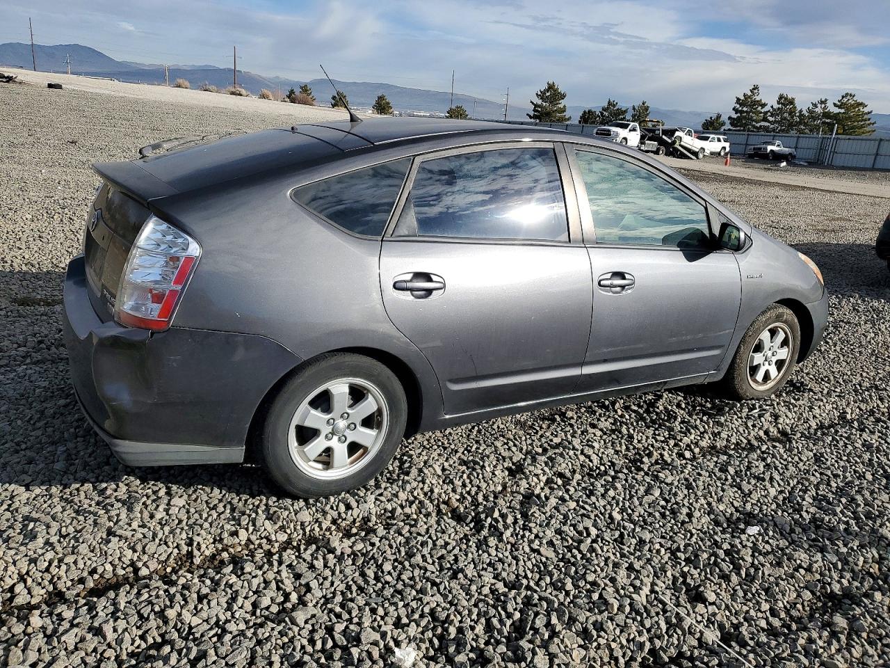 2007 TOYOTA PRIUS photo 3
