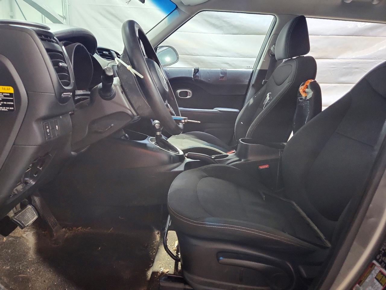 2018 KIA SOUL BASE photo 13