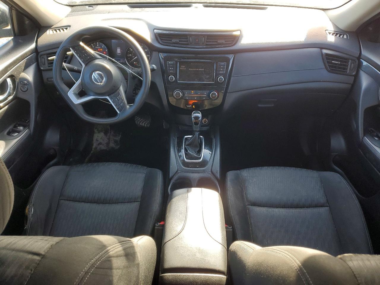 2018 NISSAN ROGUE S photo 15