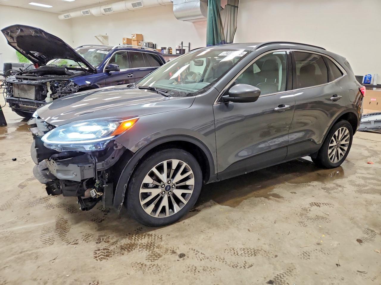2022 FORD ESCAPE