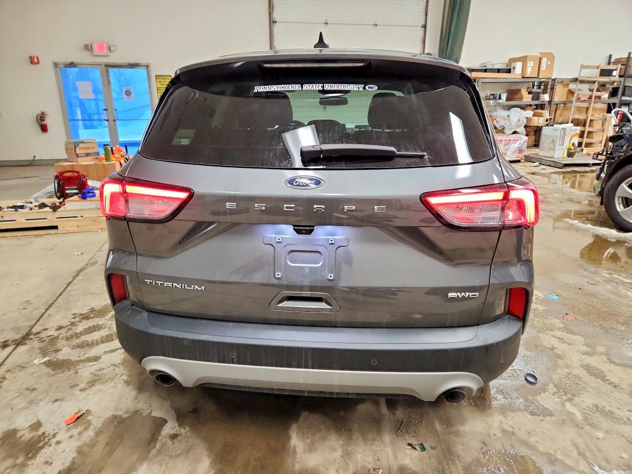 2022 FORD ESCAPE TITANIUM photo 6