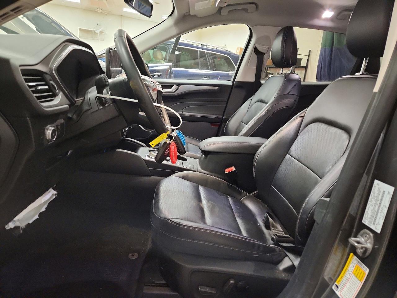2022 FORD ESCAPE TITANIUM photo 7