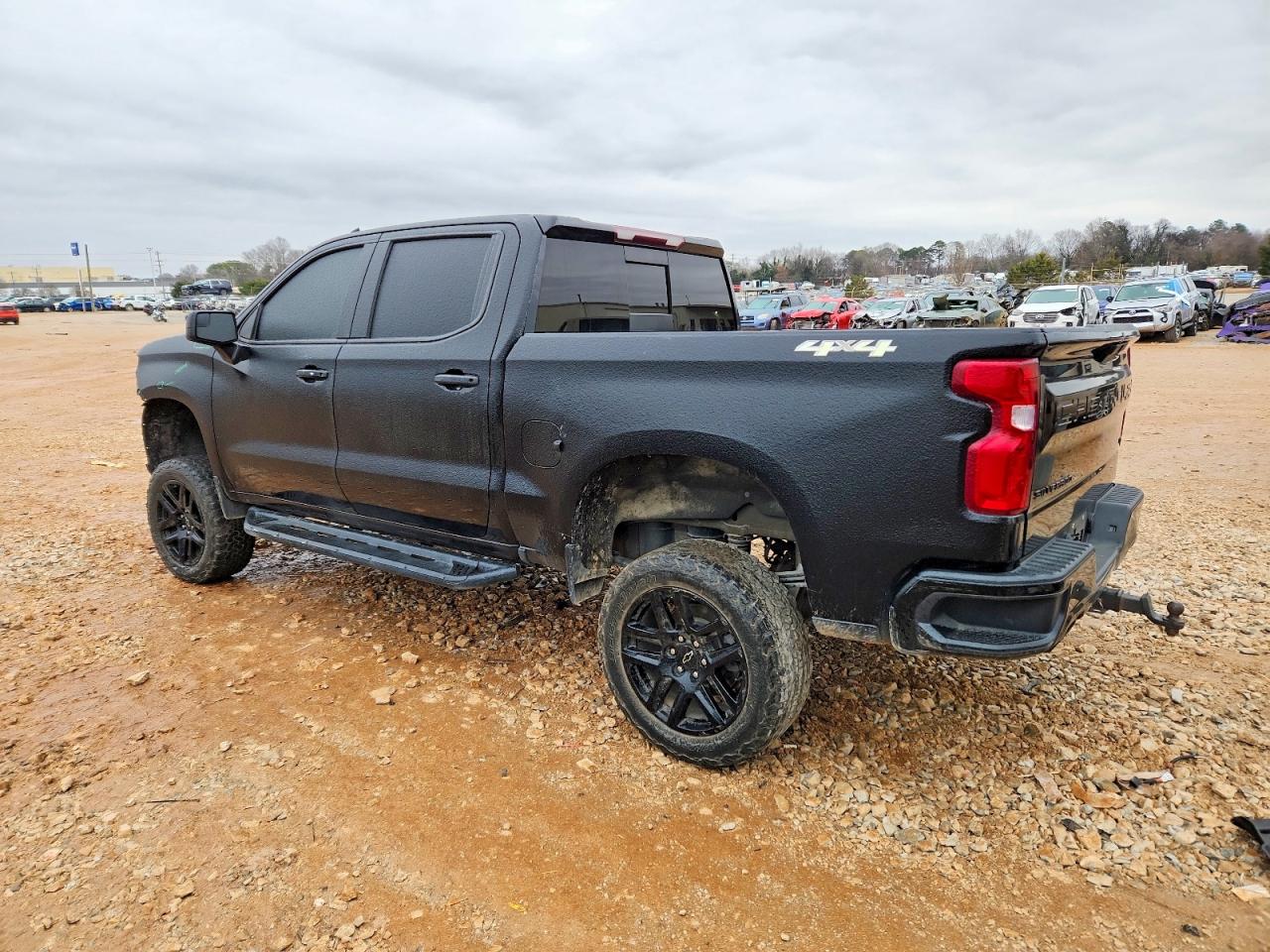 2021 CHEVROLET SILVERADO K1500 LT TRAIL BOSS photo 2