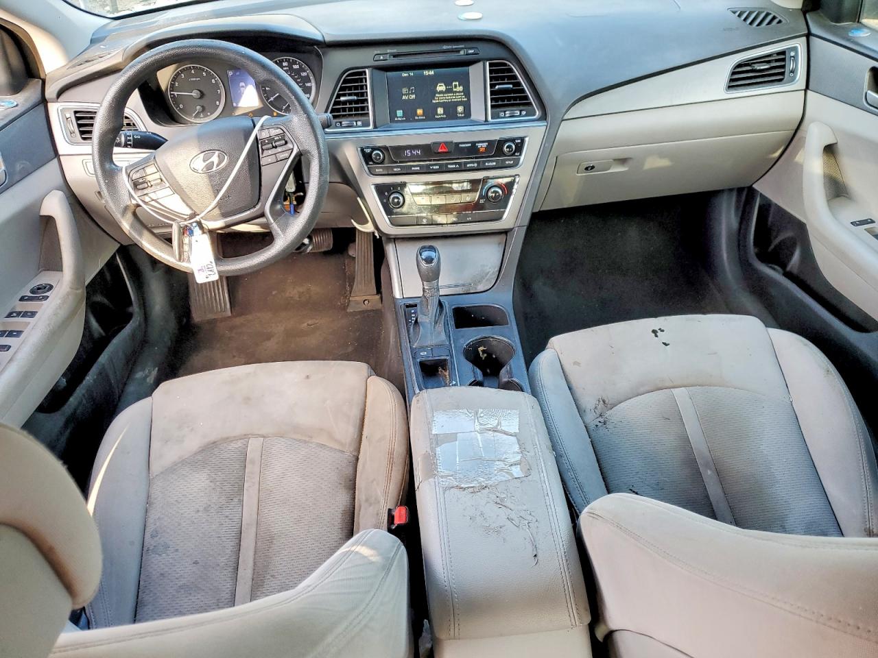 2016 HYUNDAI SONATA SE photo 8