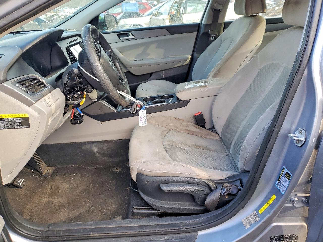 2016 HYUNDAI SONATA SE photo 7