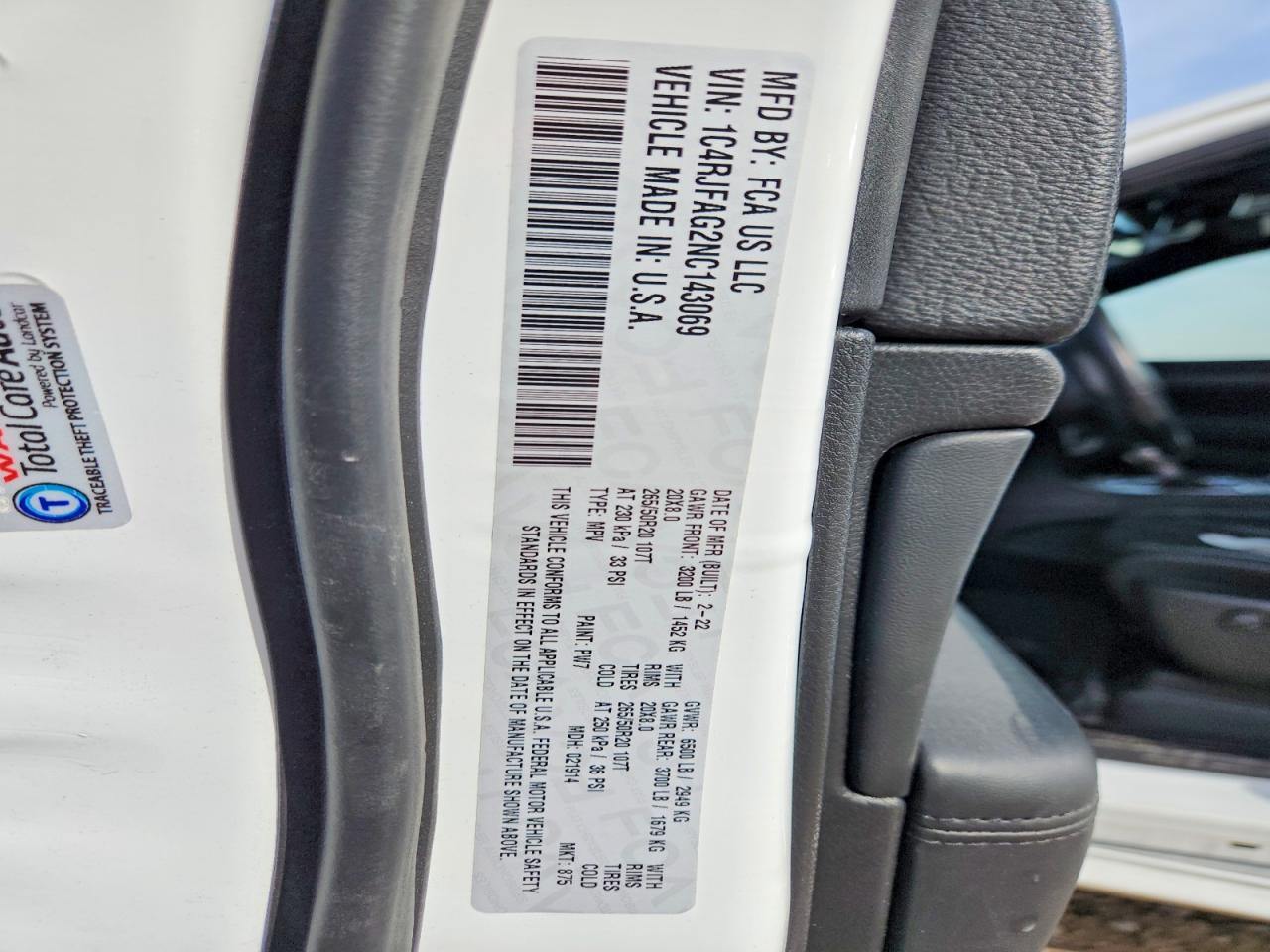 2022 JEEP GRAND CHEROKEE LAREDO E photo 14