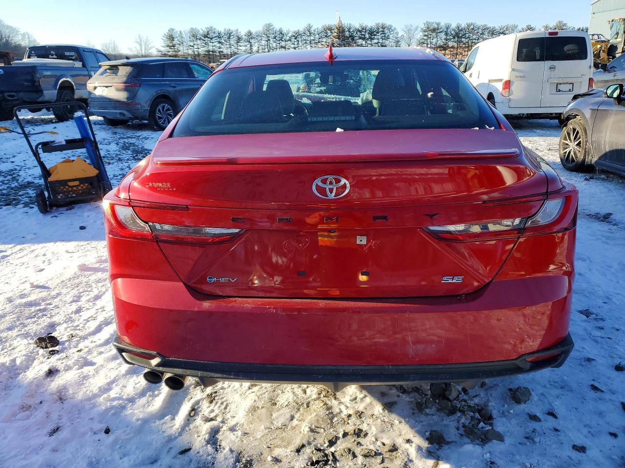 2025 TOYOTA CAMRY XSE photo 6