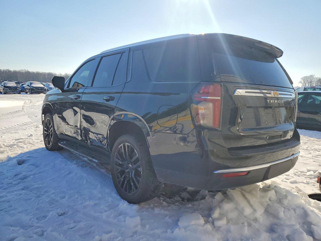 2021 CHEVROLET TAHOE C1500 LT photo 4
