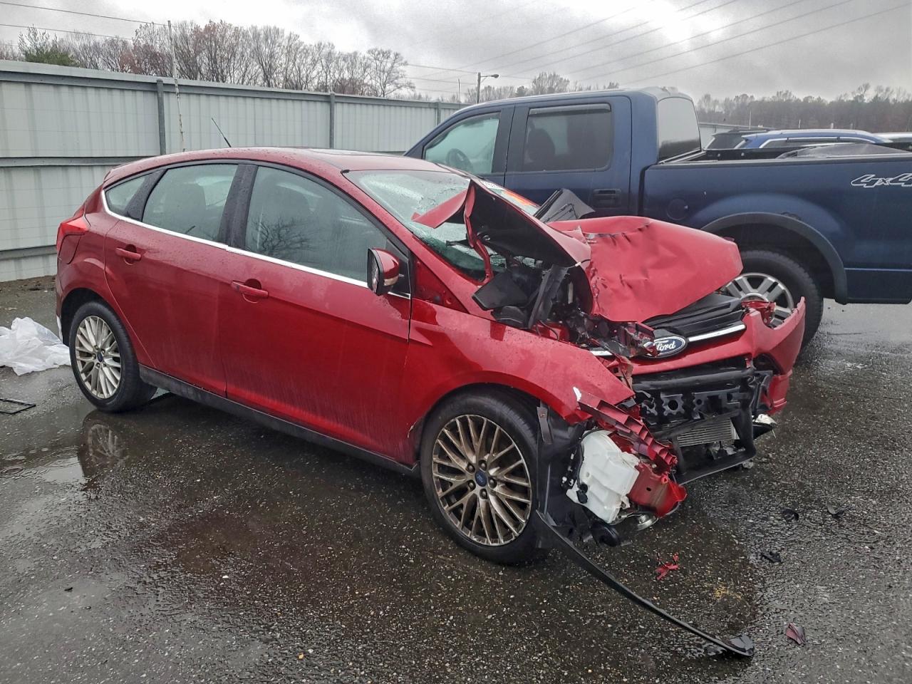 2013 FORD FOCUS TITANIUM photo 4