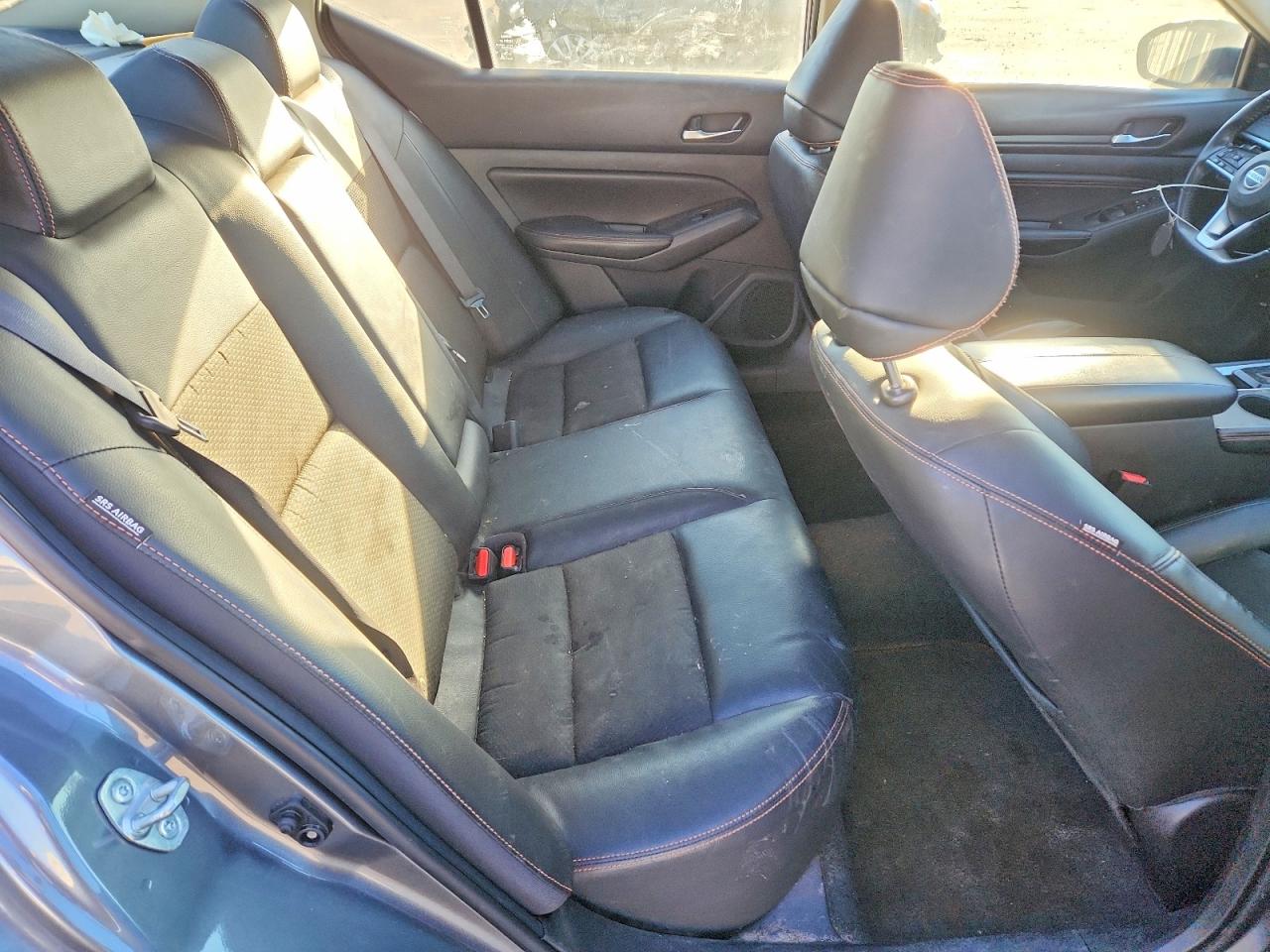 2019 NISSAN ALTIMA SR photo 19